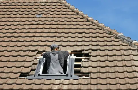 Pose de velux - Montmort-Lucy